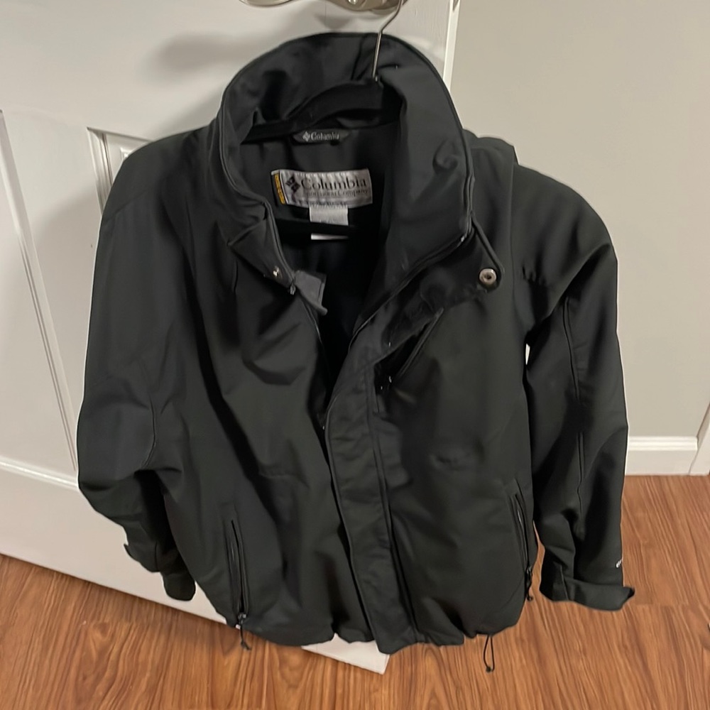 Black Columbia Field Gear Omni Shield Jacket (M) No… Gem